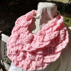Hand crochet scarf with button on back. Pink. New.